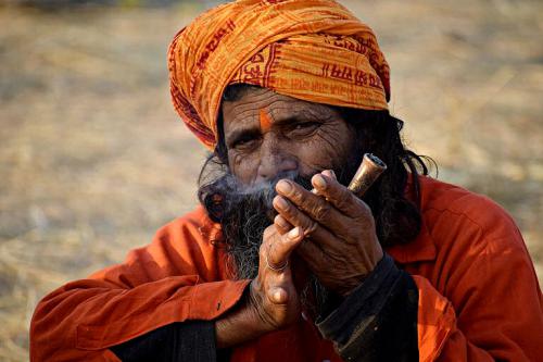 Das Rauchen gehört zur indischen Kultur und Religion.
